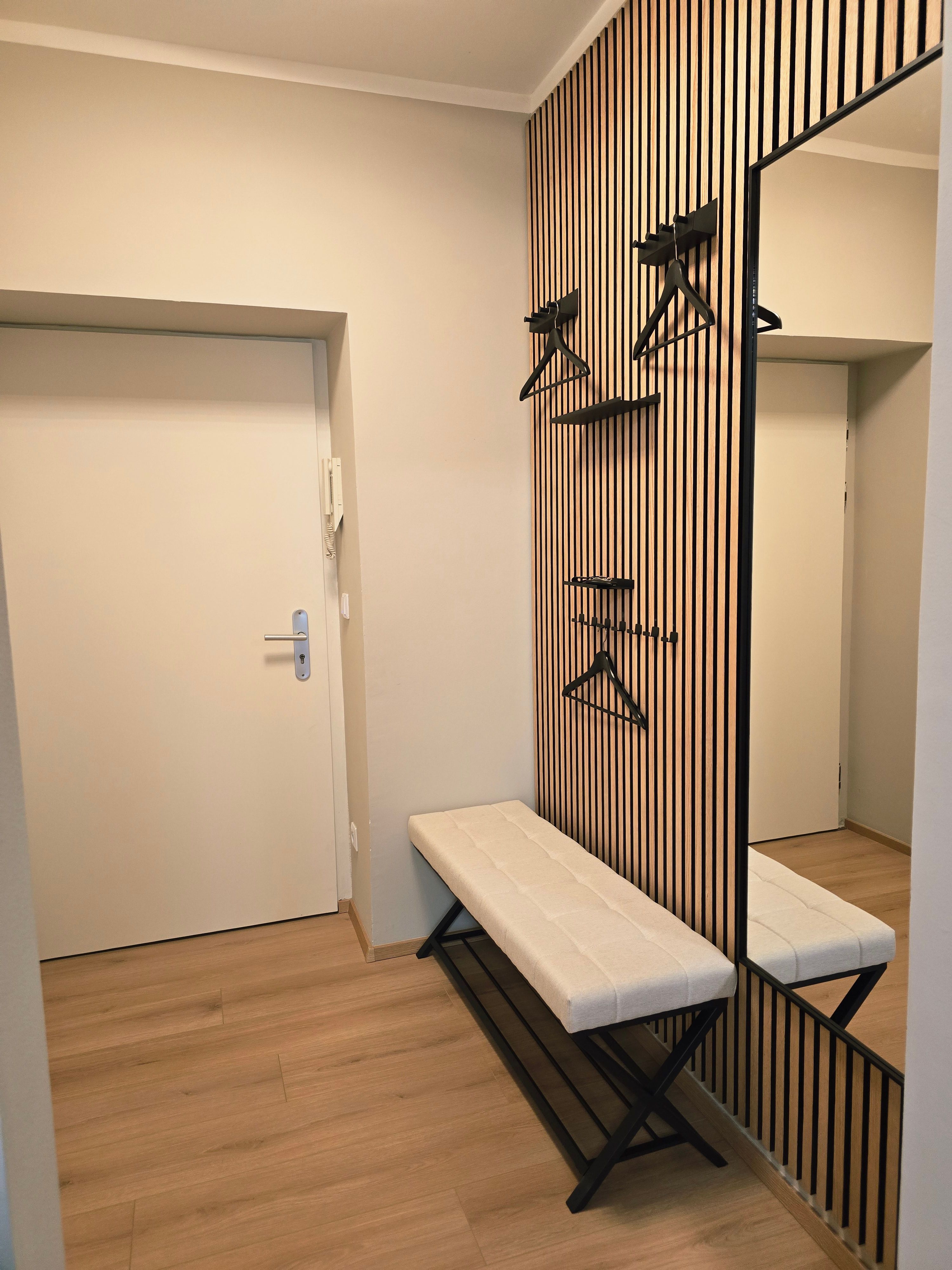 Lovely Studio Located In Düsseldorf With Swimming Pool - 8
