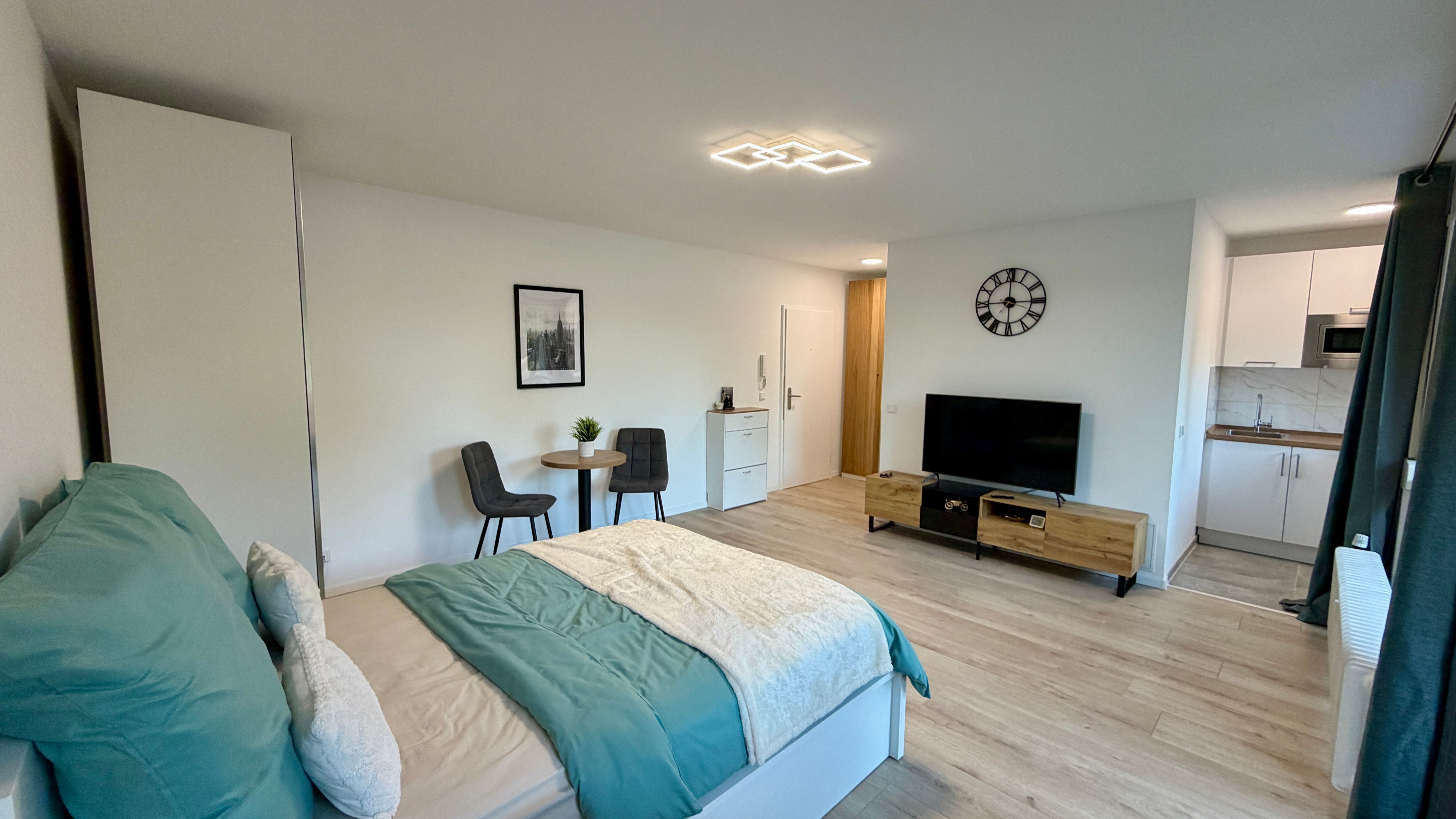 Modern Studio With Private Terrace And View Of A Residents Only Garden - 8