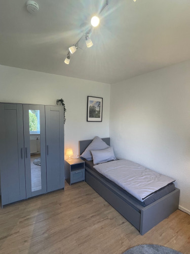 Elfriede4: fantastic renovated quiet apartment in GE for rent - Gallery - 8