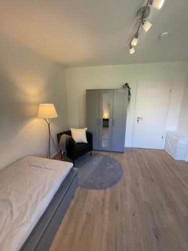 Elfriede4: fantastic renovated quiet apartment in GE for rent - Gallery - 5