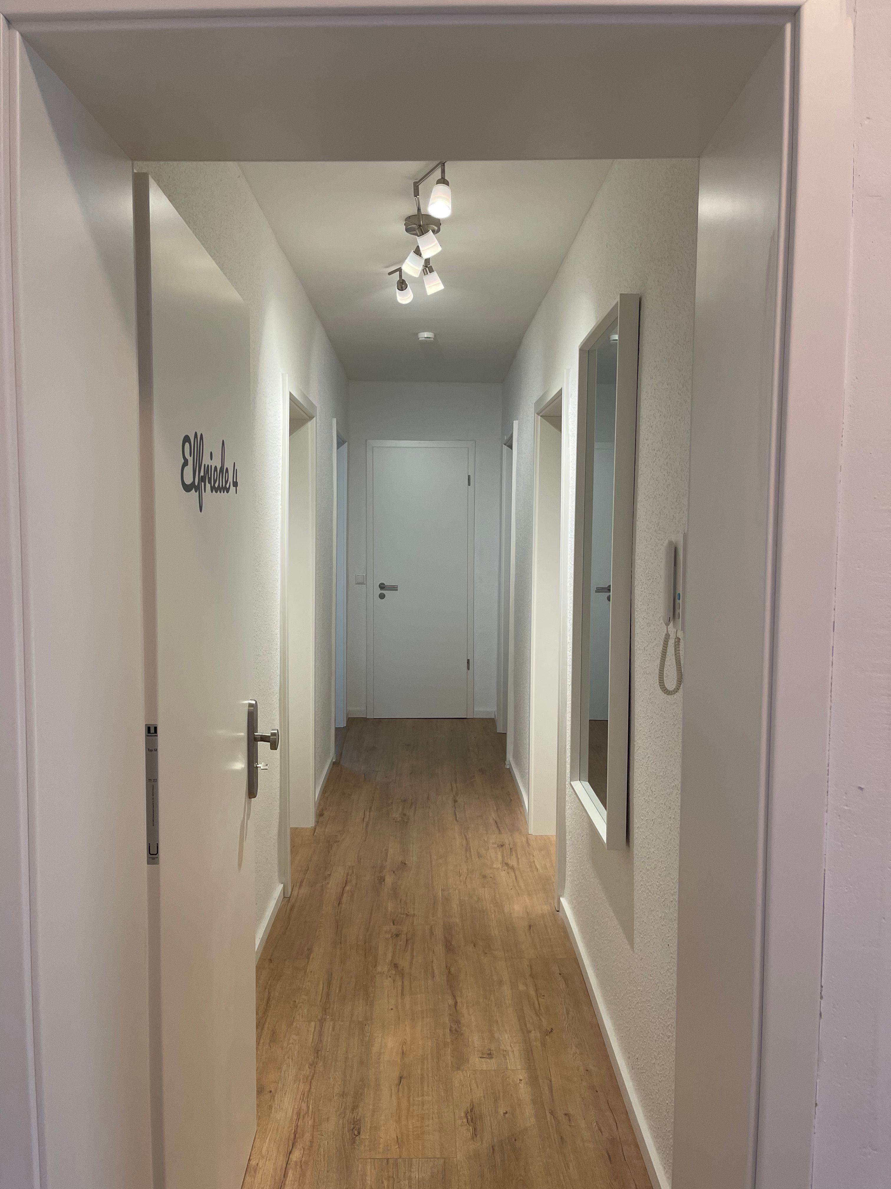 Elfriede4: Fantastic Renovated Quiet Apartment In GE For Rent - 13