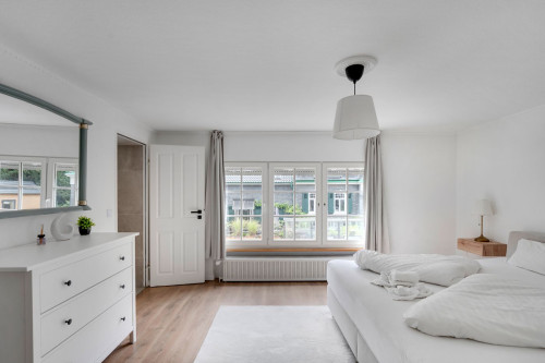 EC Apartments: Royal Suite | Kitchen | 4 Guests