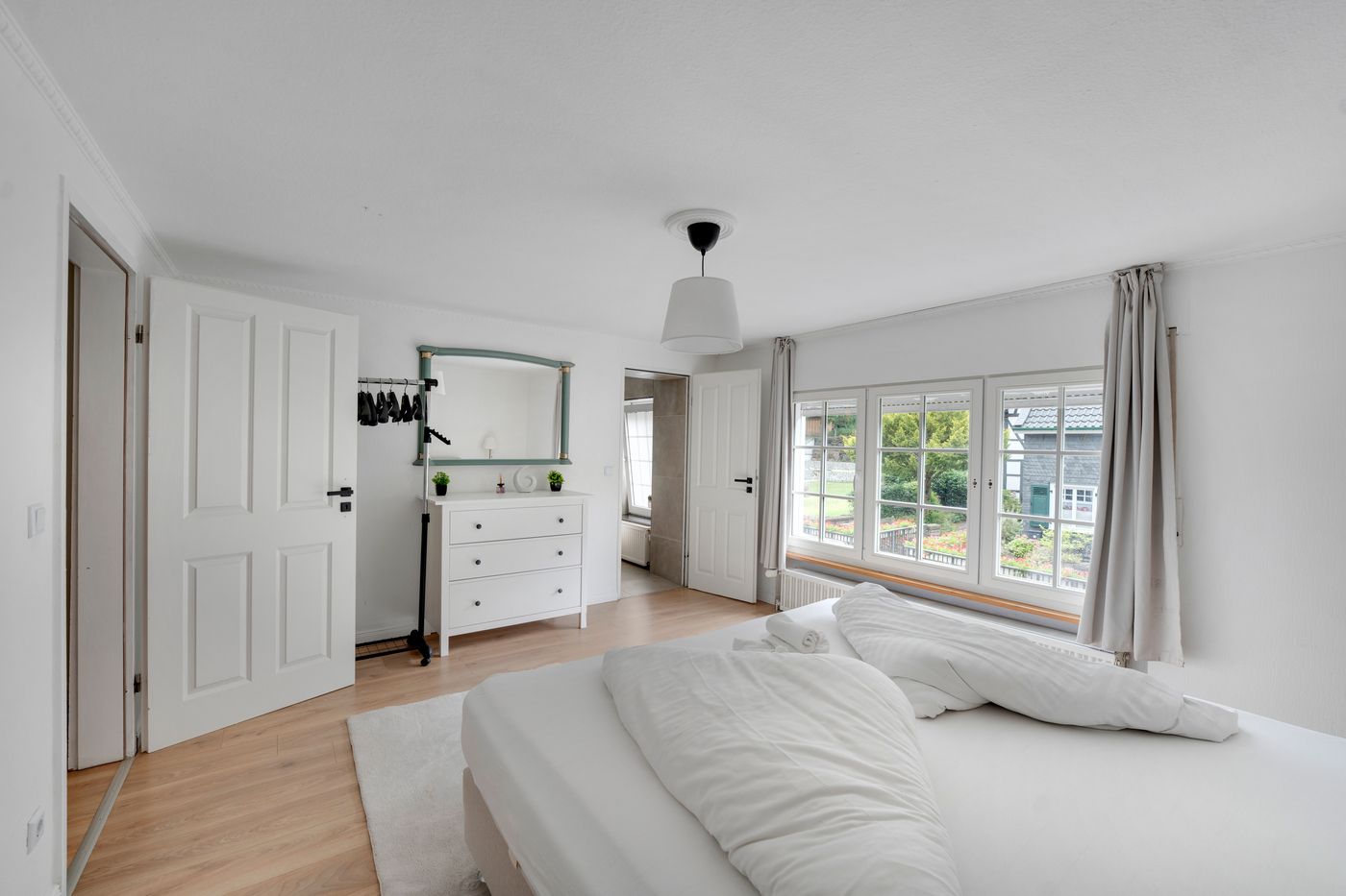 EC Apartments: Royal Suite | Kitchen | 4 Guests - 10