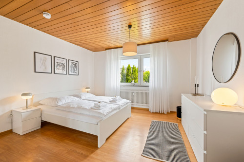 Zur Kirschblüte | bright, cozy, Netflix - Gallery - 10