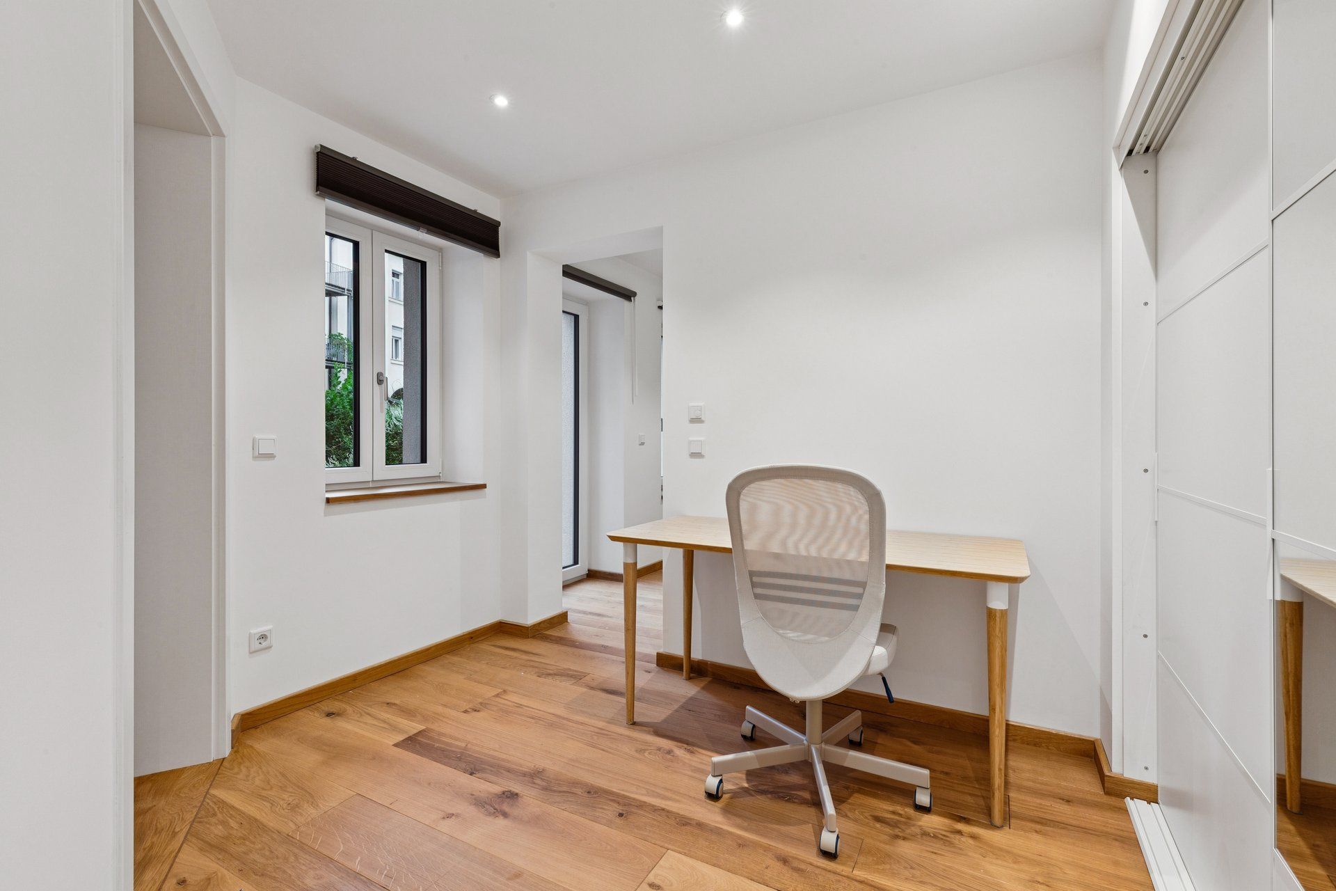 New & Modern Studio Downtown Erlangen - 8