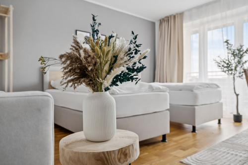 modern apartment with balcony - Gallery - 2