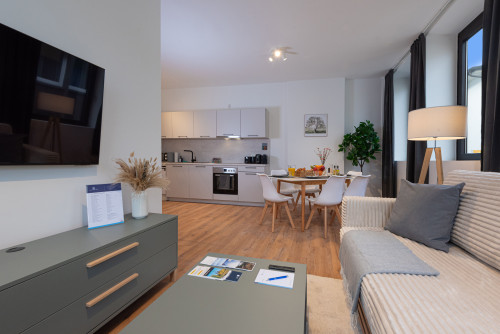 Modern city apartment by Kennedyplatz near station - Gallery - 8