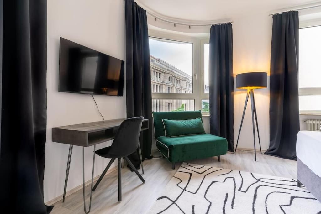 Beautiful & Great Apartment In Wuppertal - 8