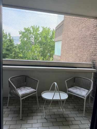 ewly Renovated 1-Bedroom Apartment in Golzheim — Modern & Move-In Ready - Gallery - 6
