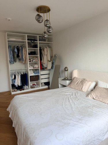 ewly Renovated 1-Bedroom Apartment in Golzheim — Modern & Move-In Ready - Gallery - 8