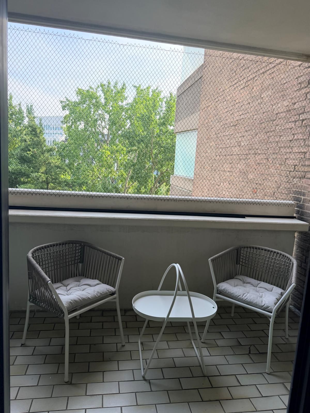 Ewly Renovated 1-Bedroom Apartment In Golzheim — Modern & Move-In Ready - 7