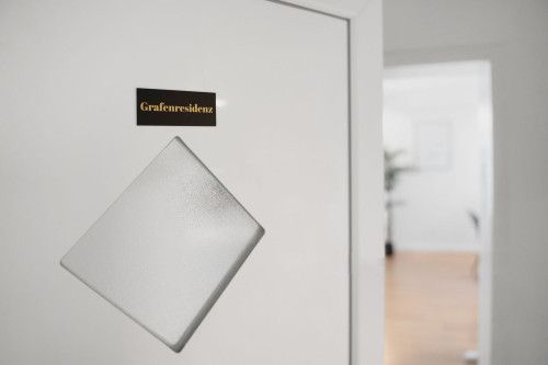 Apartment with 2 bedrooms | near Schloss Burg | Good connection to A1 & A3 | Fireplace - Gallery - 3