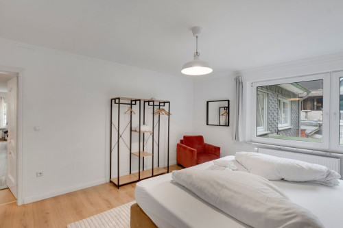 Apartment with 2 bedrooms | near Schloss Burg | Good connection to A1 & A3 | Fireplace - Gallery - 14