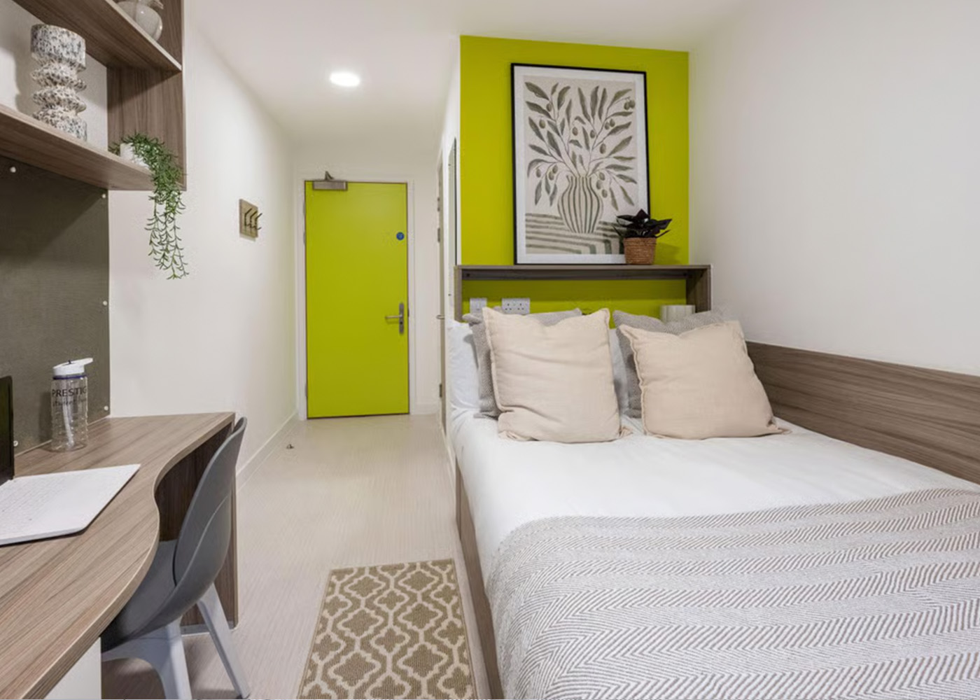 Silver Plus Ensuite - 1