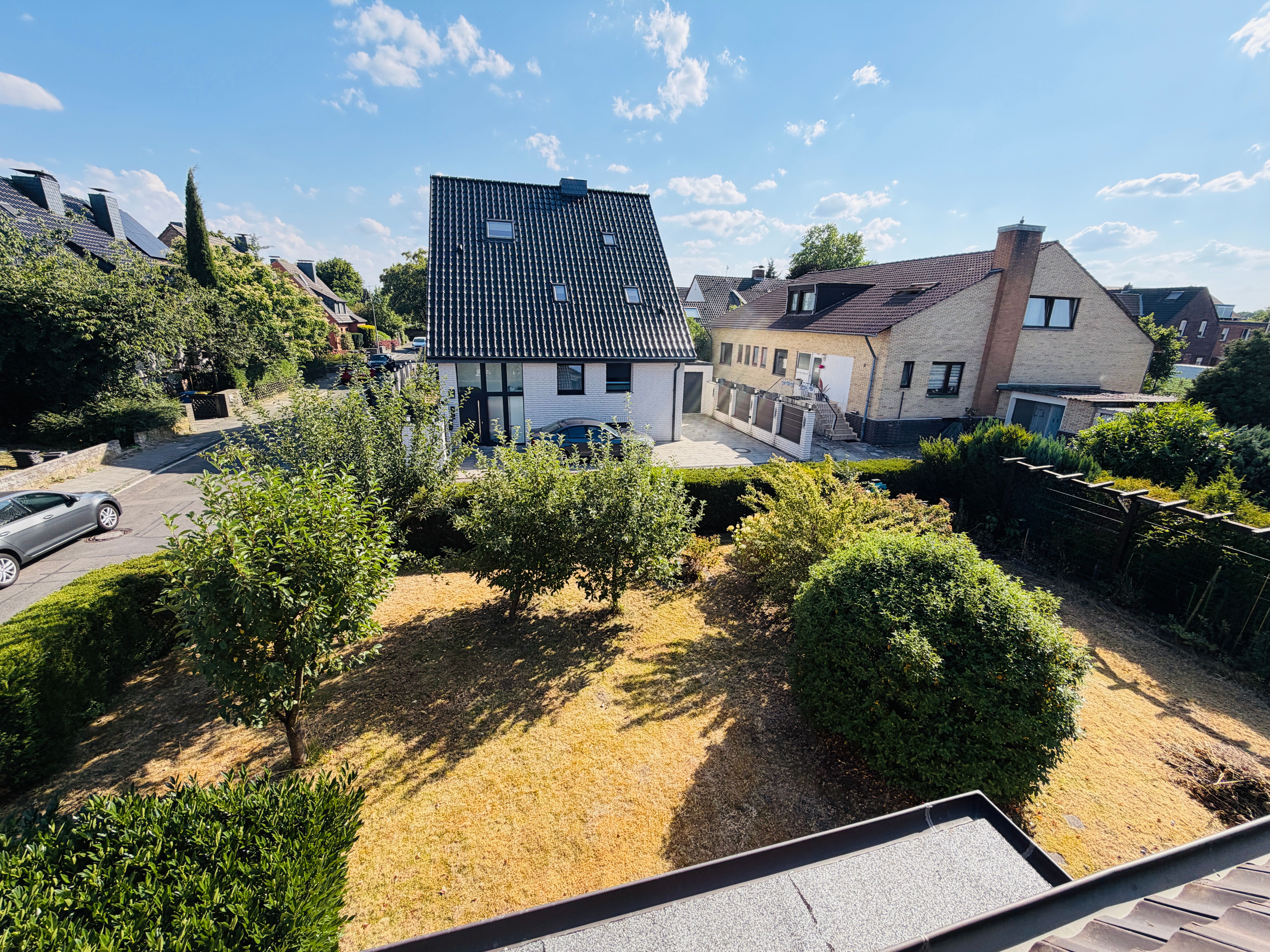 "Where Dreams Feel At Home" - Detach. Single-Family Home With Garden & Basement - 20