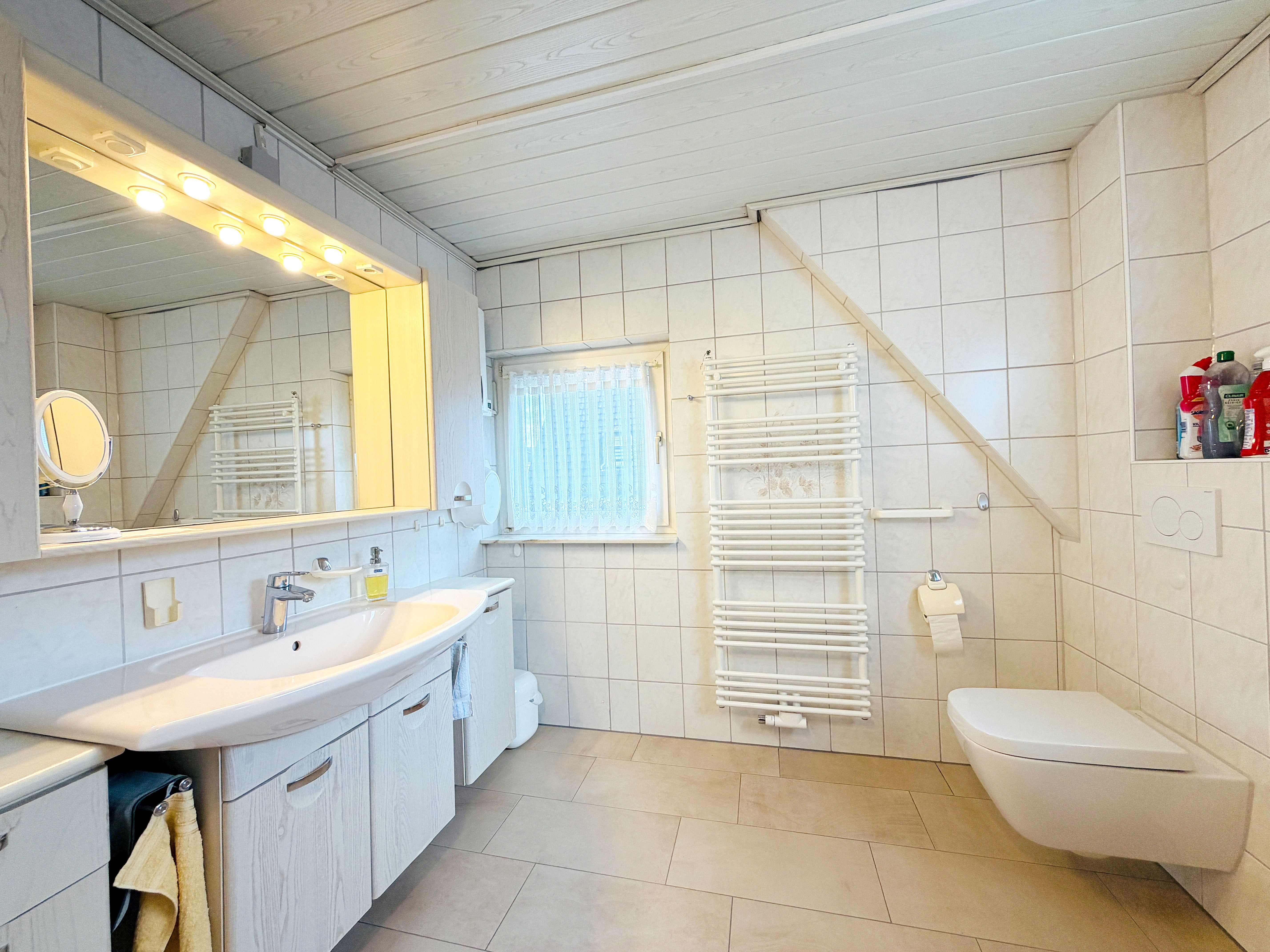"Where Dreams Feel At Home" - Detach. Single-Family Home With Garden & Basement - 8