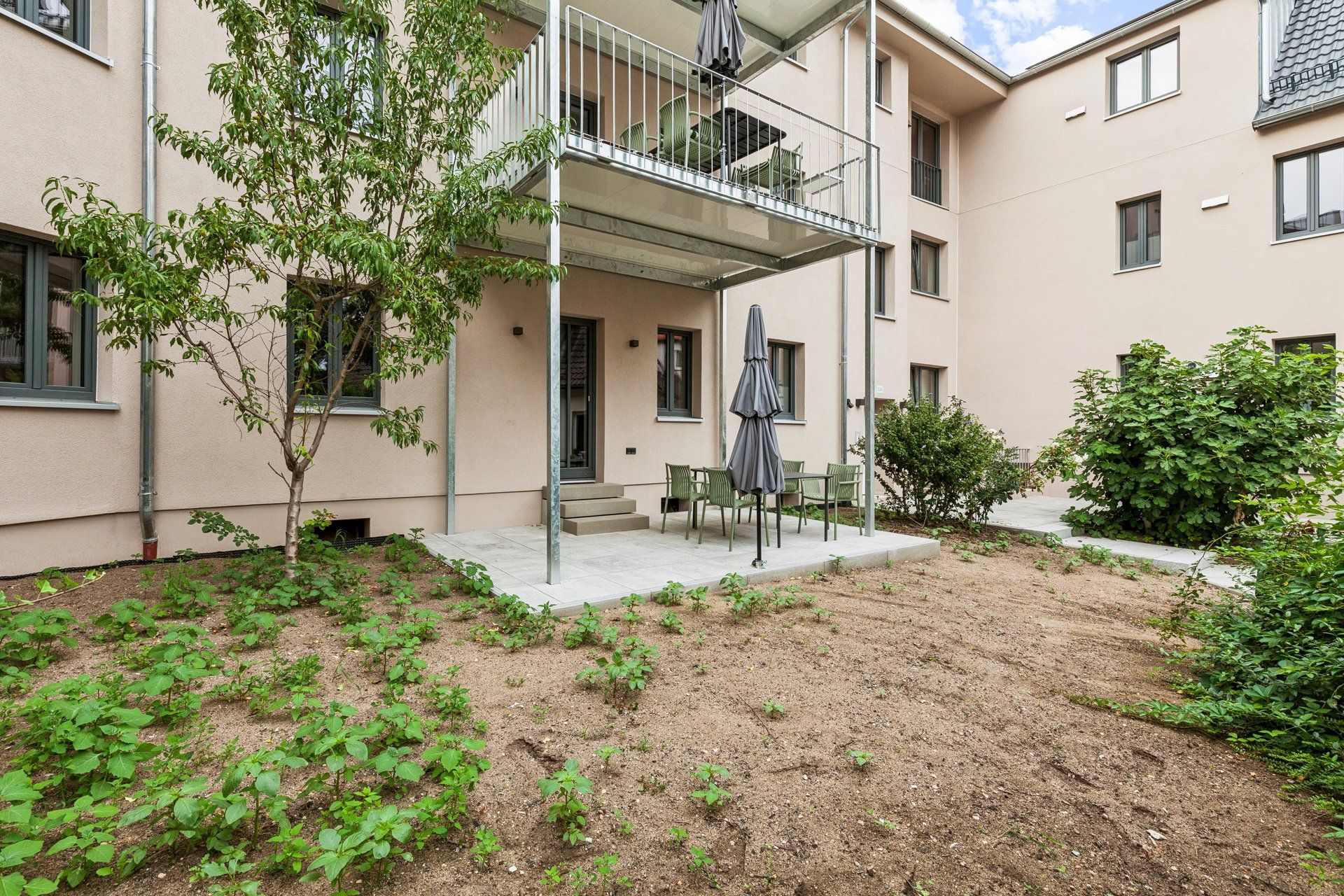 Spacious Apartment Close To The Center In Erlangen - 4