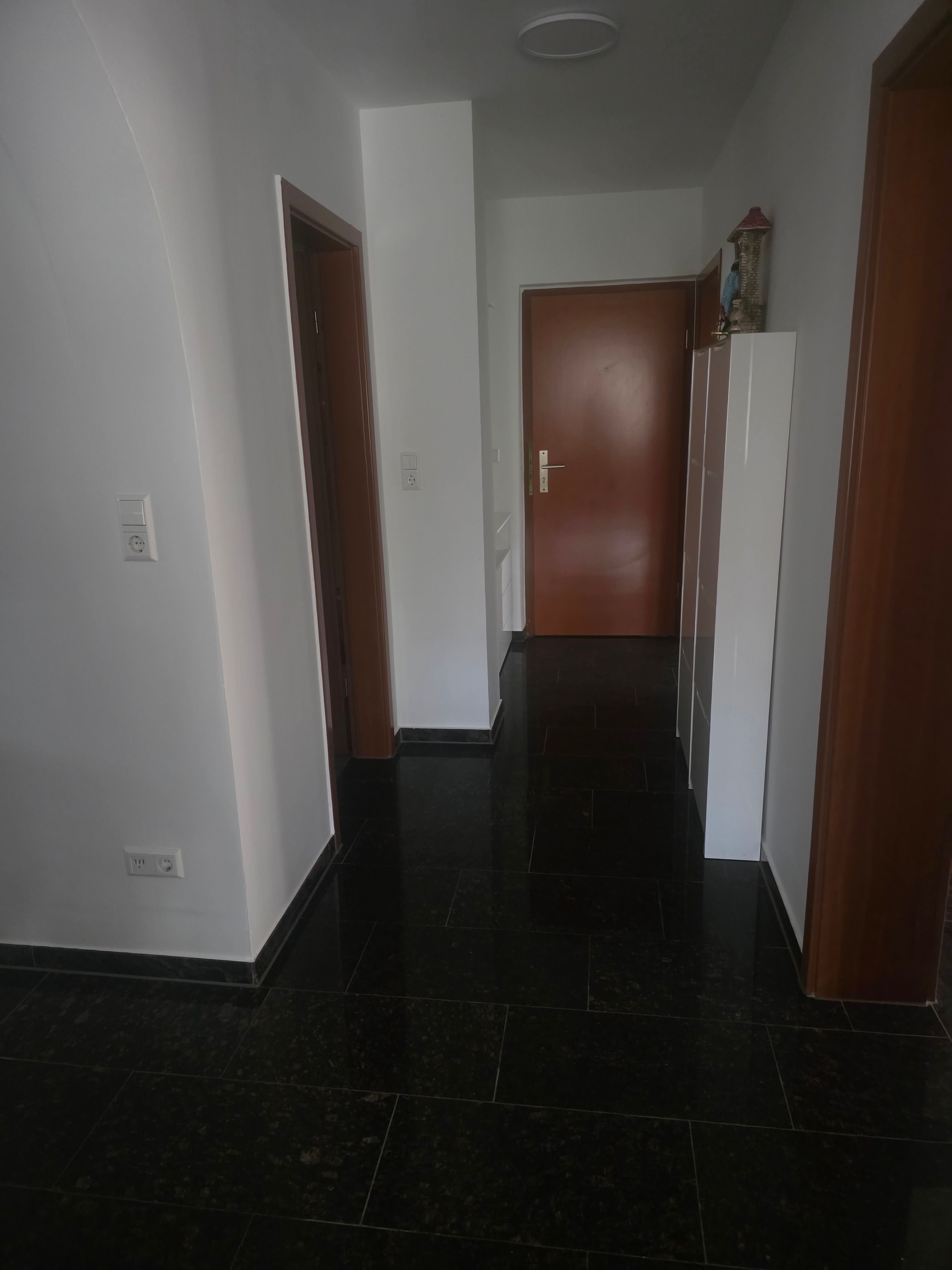 Perfect Home In Ludwigsburg With Terrace And Jacuzzi - 9