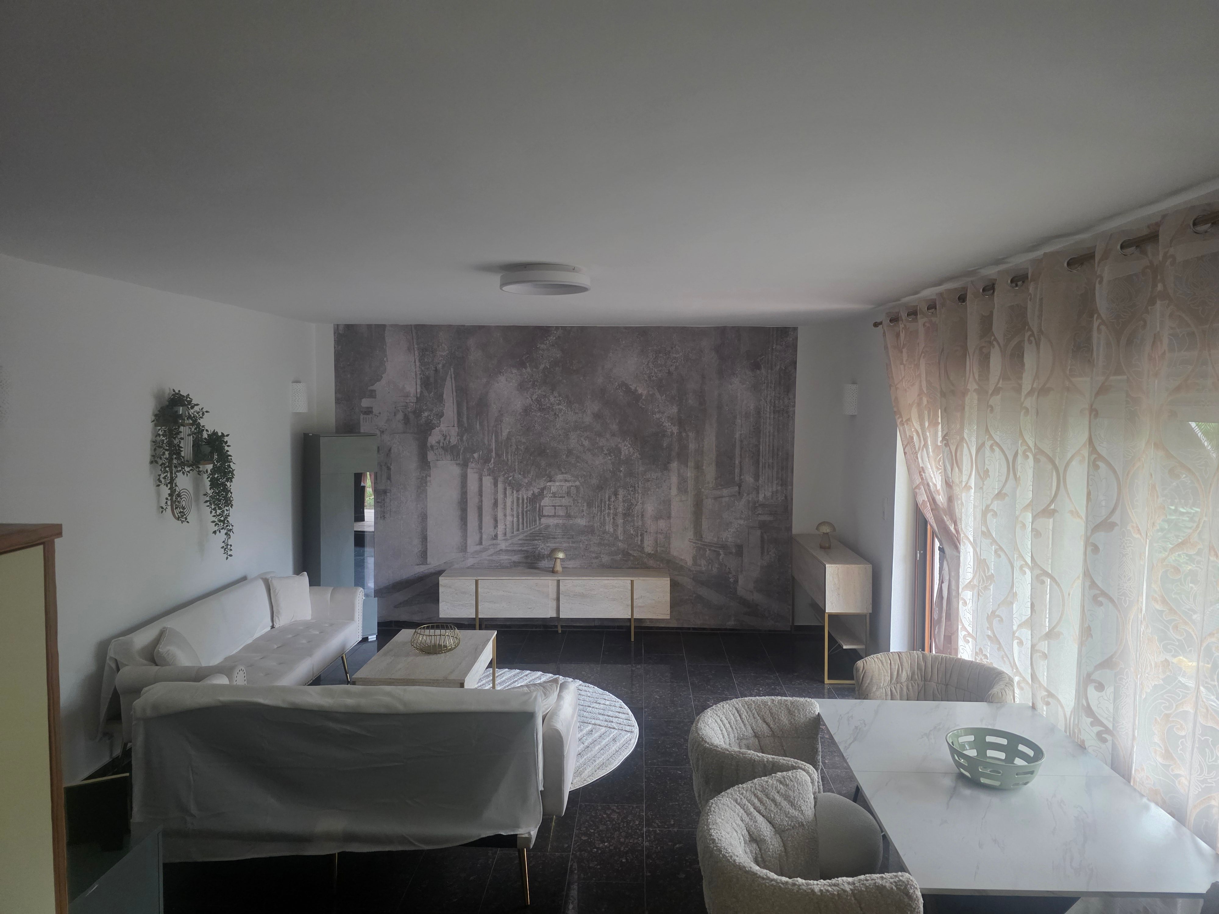 Perfect Home In Ludwigsburg With Terrace And Jacuzzi - 27