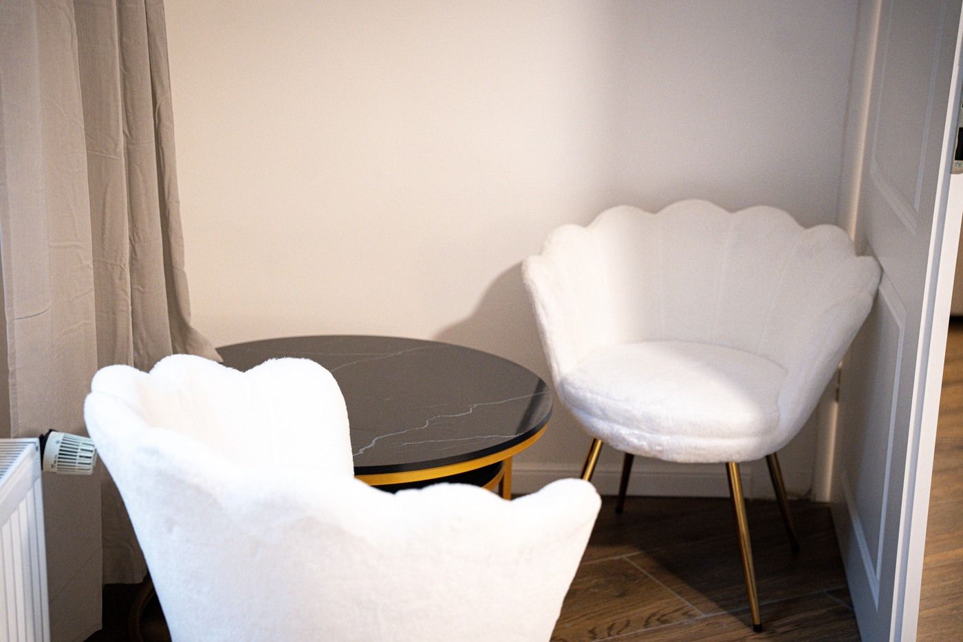 EC: Apartments: Palais Royal | 2 Bedrooms | Spacious 149 Sqm | Terrace | For 6 Guests - 3