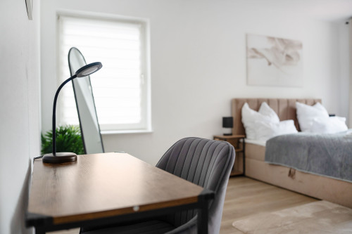 Spacious Design Apartment with Balcony | 100 sqm | between Cologne & Düsseldorf