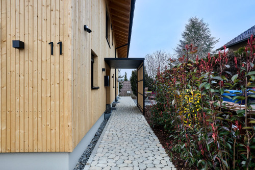 seeglueck ROSENHOF - living close to nature in a solid wood house (Holz100) with whirlpool and garden