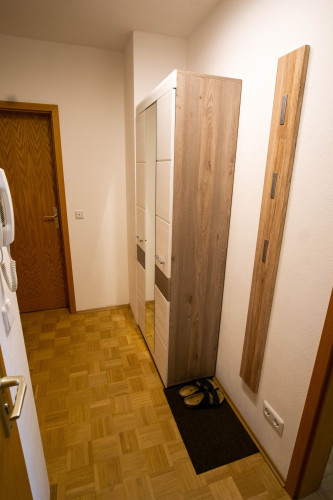Furnished 2.5-room gallery apartment, top floor, balcony, underground parking, in Karlsfeld - Gallery - 11