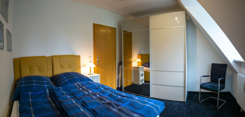 Furnished 2.5-room gallery apartment, top floor, balcony, underground parking, in Karlsfeld - Gallery - 13