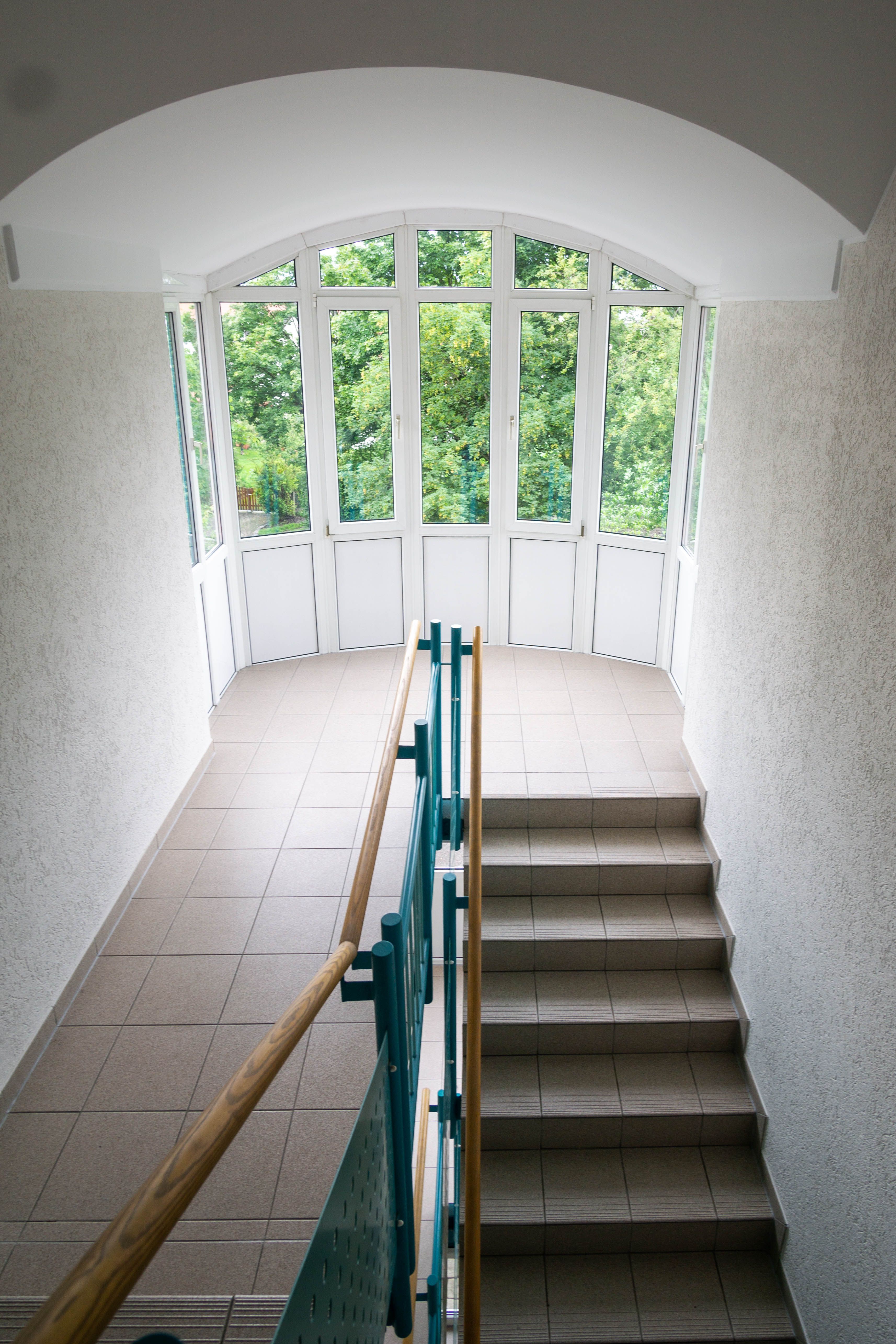 Furnished 2.5-Room Gallery Apartment, Top Floor, Balcony, Underground Parking, In Karlsfeld - 3
