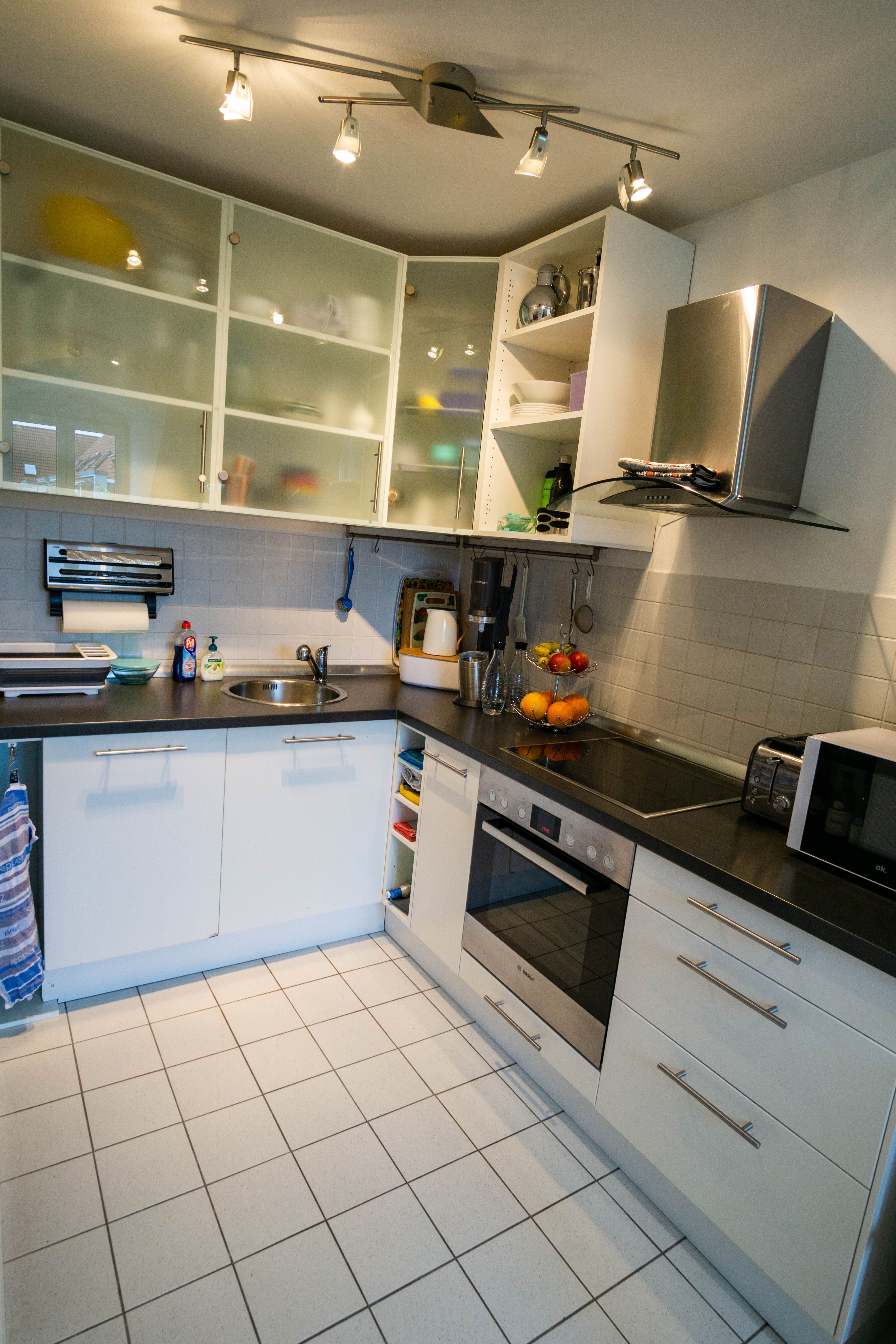 Furnished 2.5-Room Gallery Apartment, Top Floor, Balcony, Underground Parking, In Karlsfeld - 9
