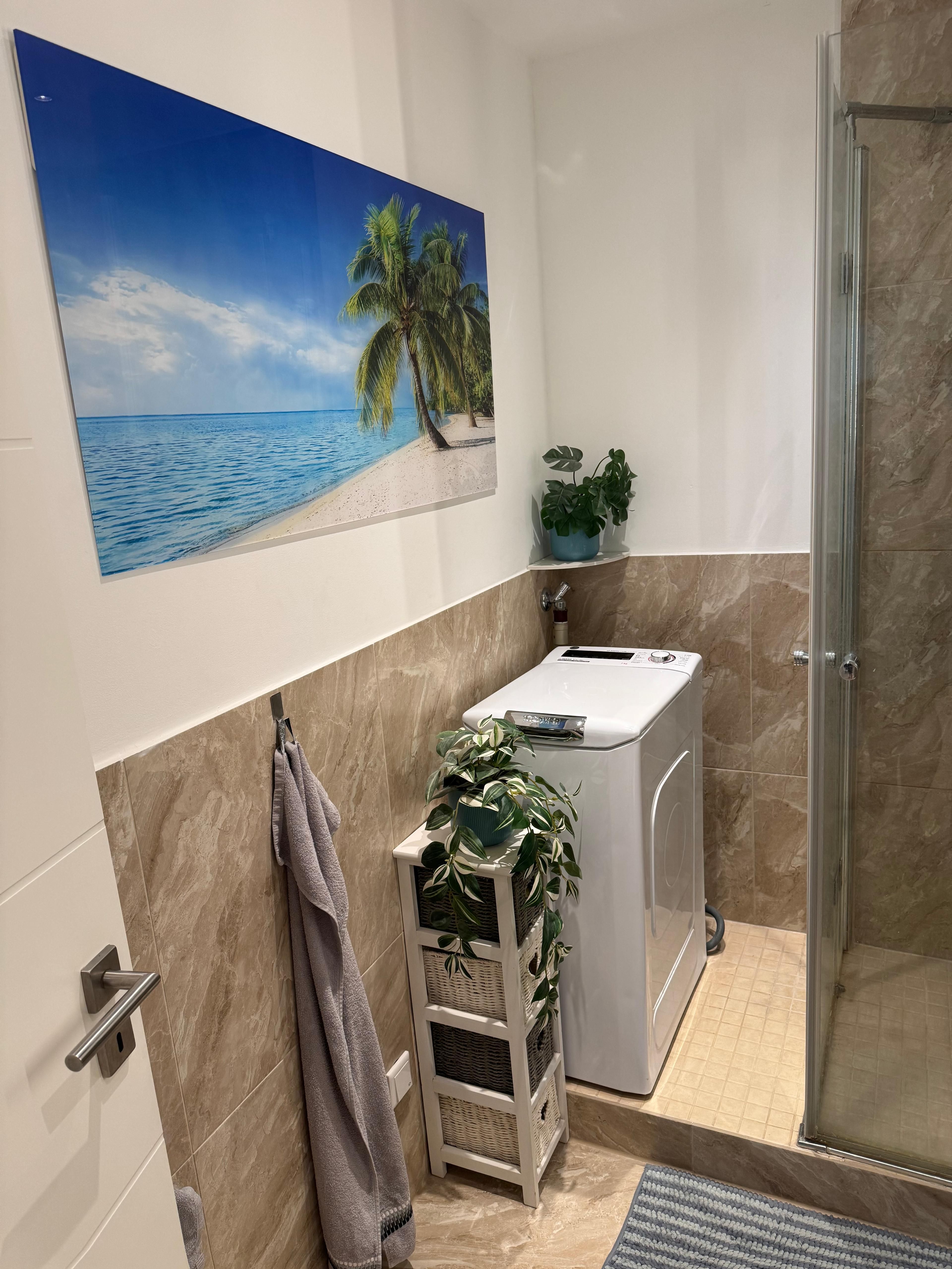 Fully Equipped 1-Bedroom Apartment In Green Surroundings, Pool + Sauna, Lift, Near Public Transport - 1