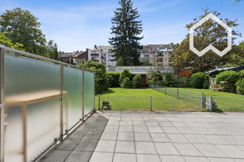 Modern & Bright Studio with Private Terrace in Düsseldorf-Flingern - Gallery - 4