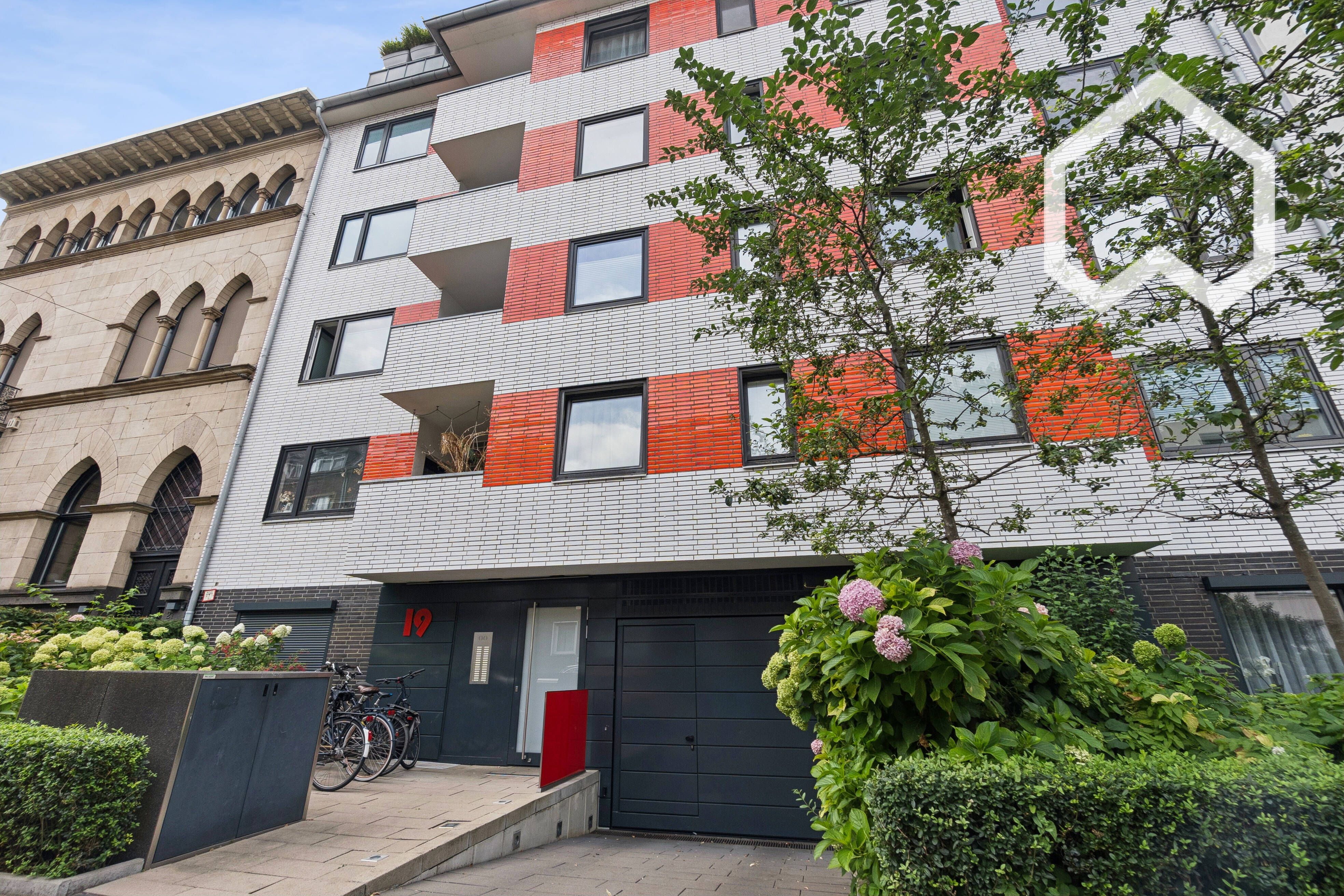 Modern & Bright Studio With Private Terrace In Düsseldorf-Flingern - 1