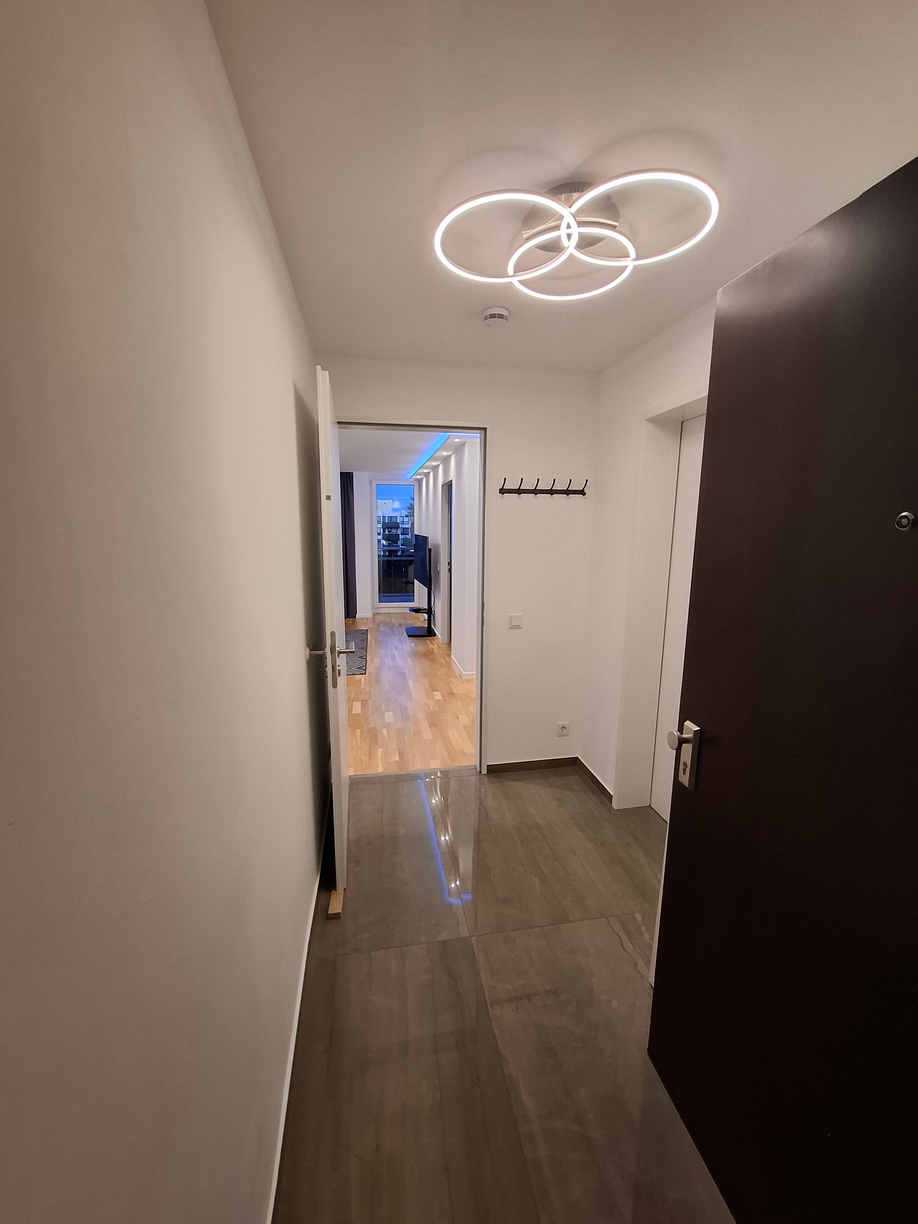 Quiet & Cozy 2.5 Apartment In Munich - 2