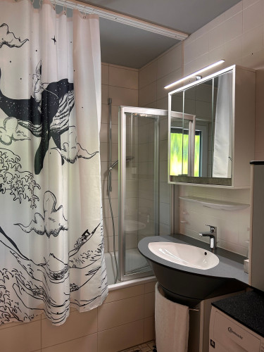 Stylish Library Apartment near Trappensee – Fully Furnished & Move-in Ready - Gallery - 10