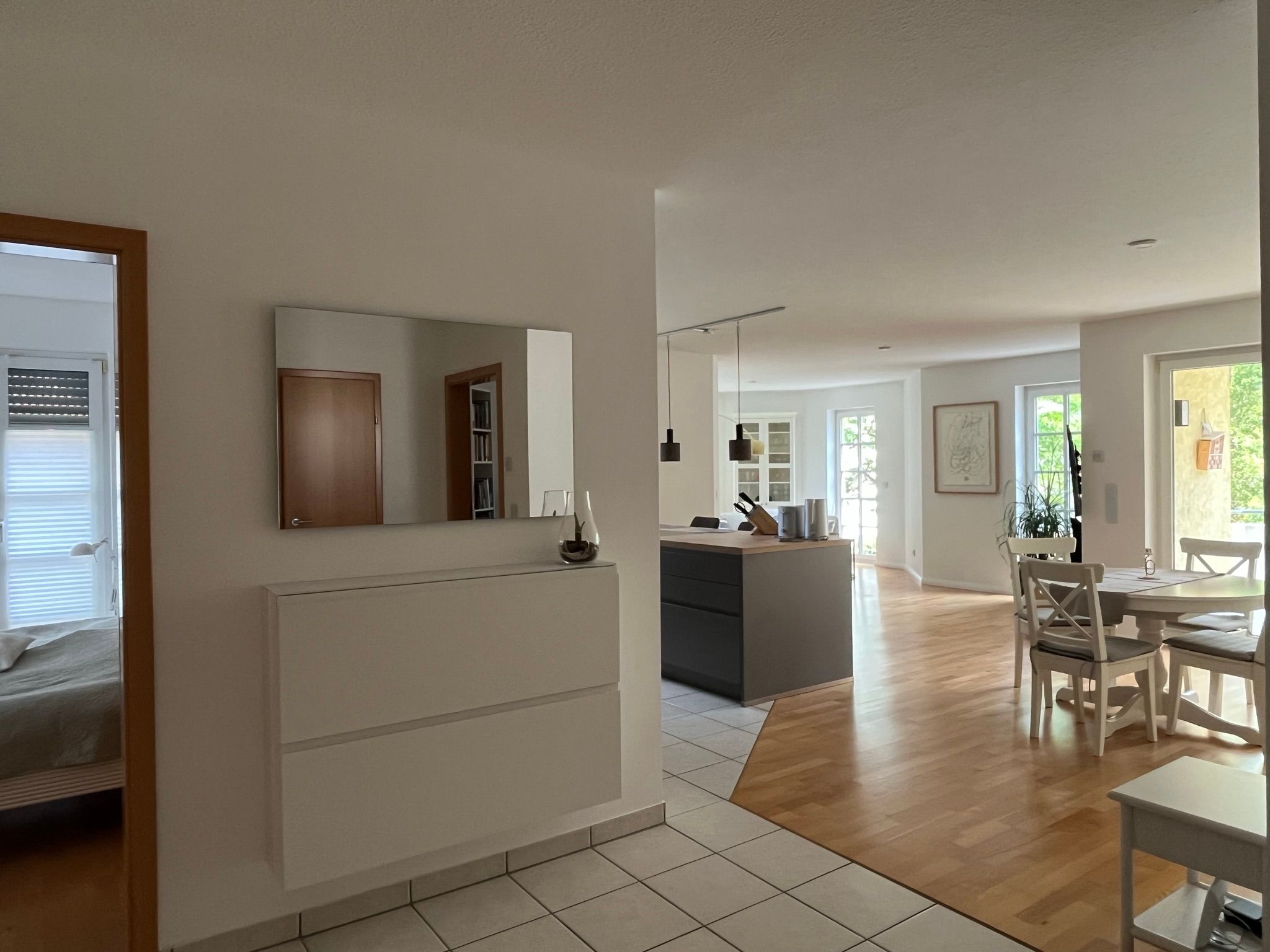Modern, Quiet, Furnished 3-Room Apartment In Siegburg (15min Walking Distance To ICE Train Station) - 2