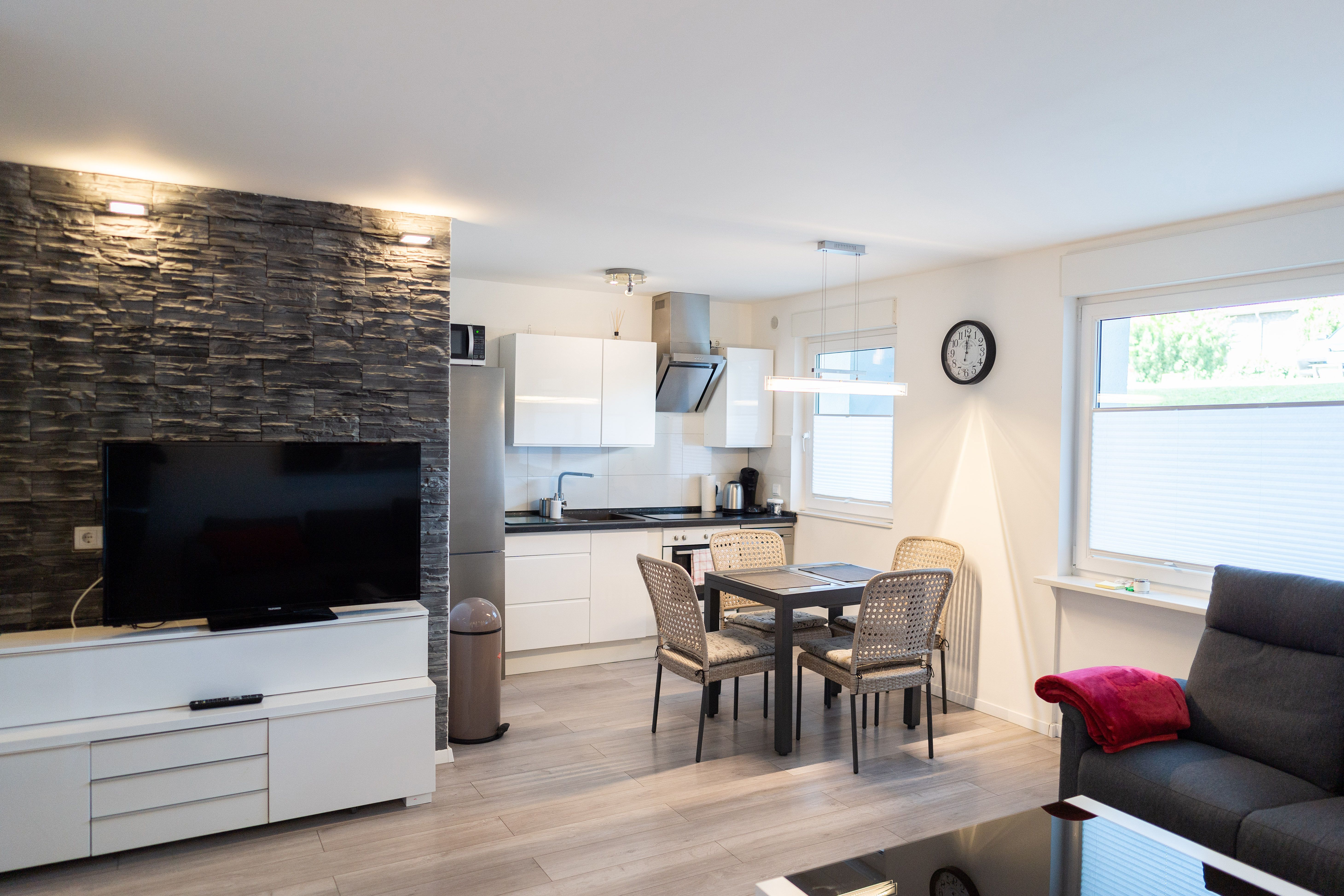 2 Rooms Accommodation With Extra Sleeping Room - 15
