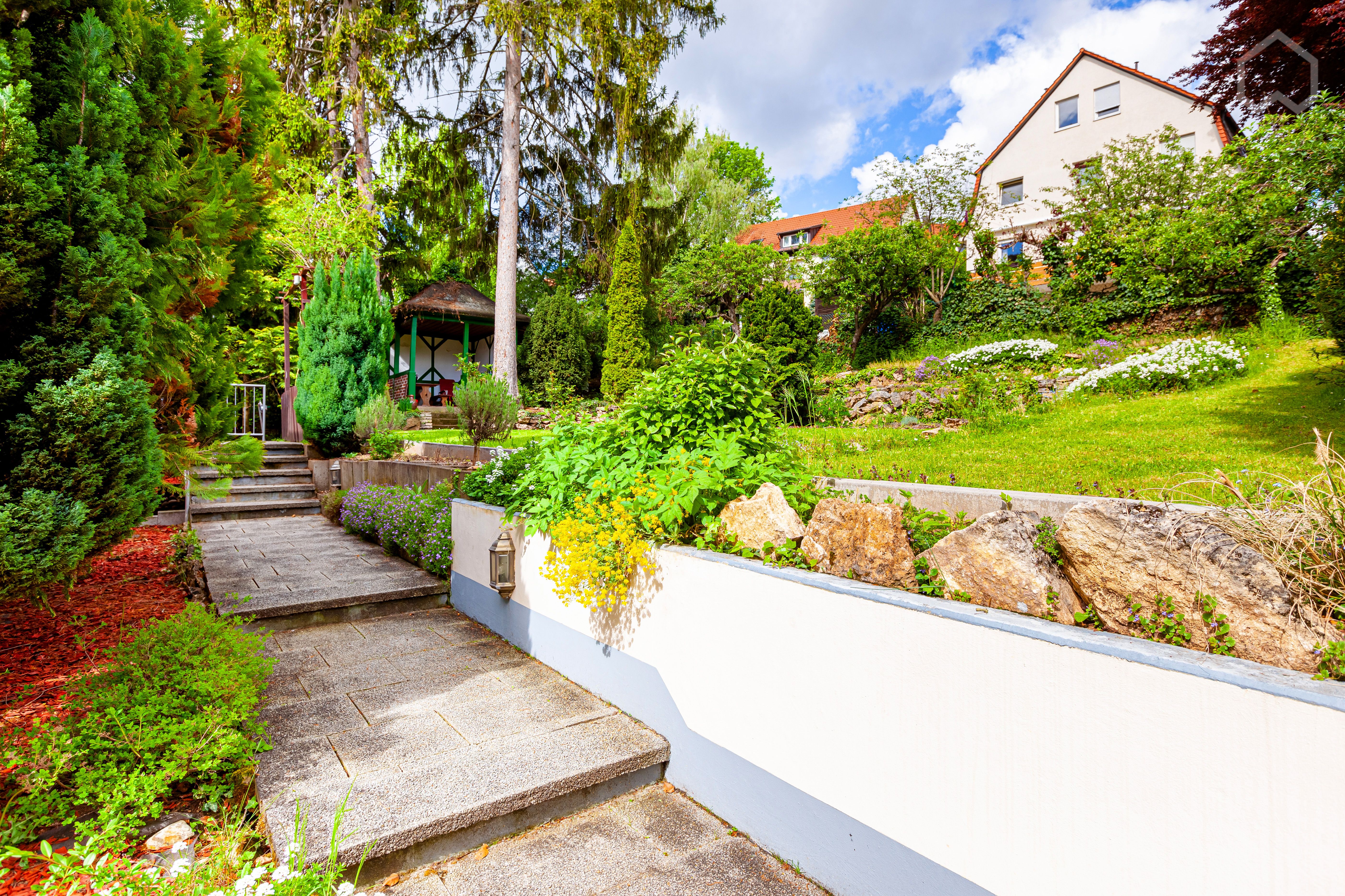 Large And Nice Apartment With Balcony Centrally Located In Stuttgart - 9