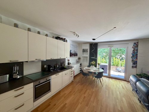 High-quality furnished 3-room apartment in Frankfurt with home office, balcony & underground parking - Gallery - 13