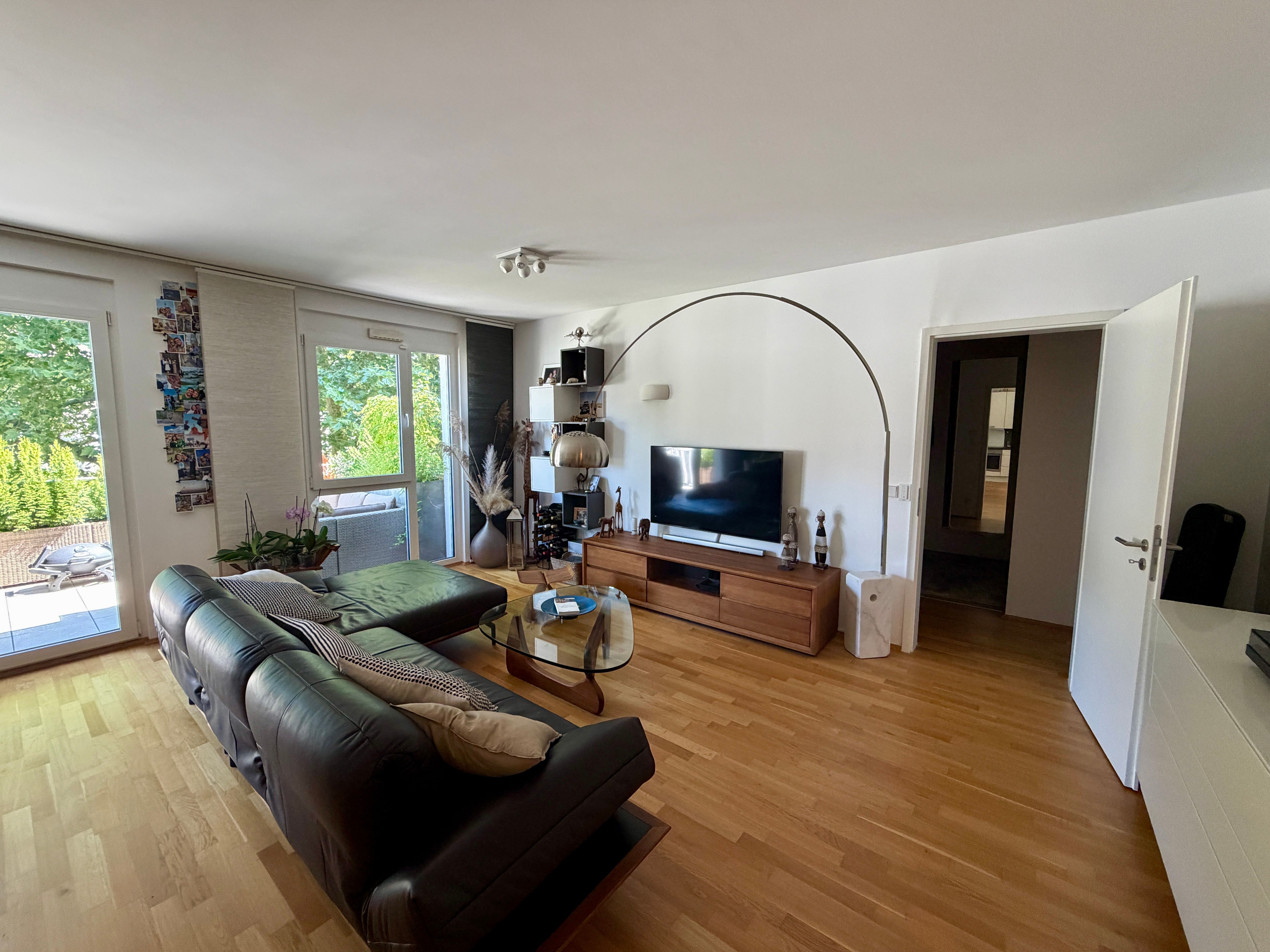 High-Quality Furnished 3-Room Apartment In Frankfurt With Home Office, Balcony & Underground Parking - 9