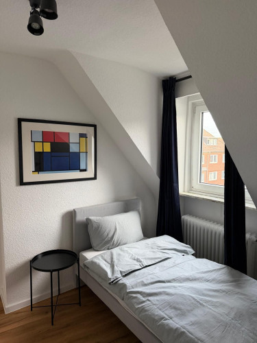 Fashionable & perfect 5 bedroom apartment in Düsseldorf - Gallery - 10