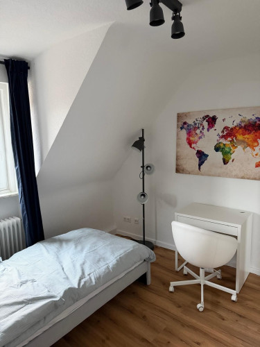 Fashionable & perfect 5 bedroom apartment in Düsseldorf - Gallery - 9