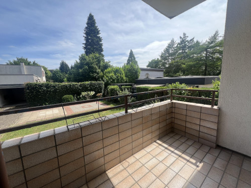 3.5-room apartment with balcony and garage