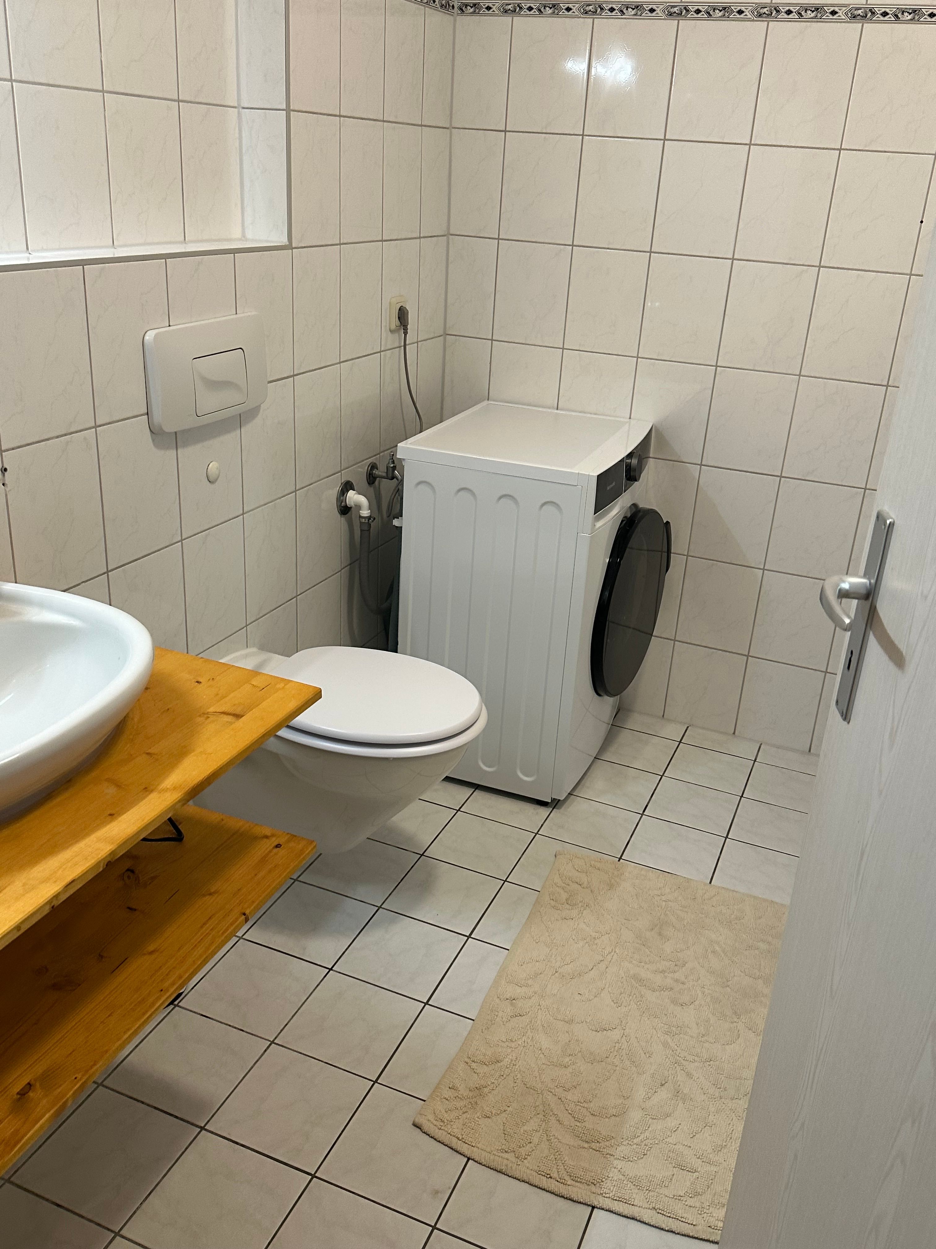 Family-Friendly 3-Room Apartment With Balcony - 26