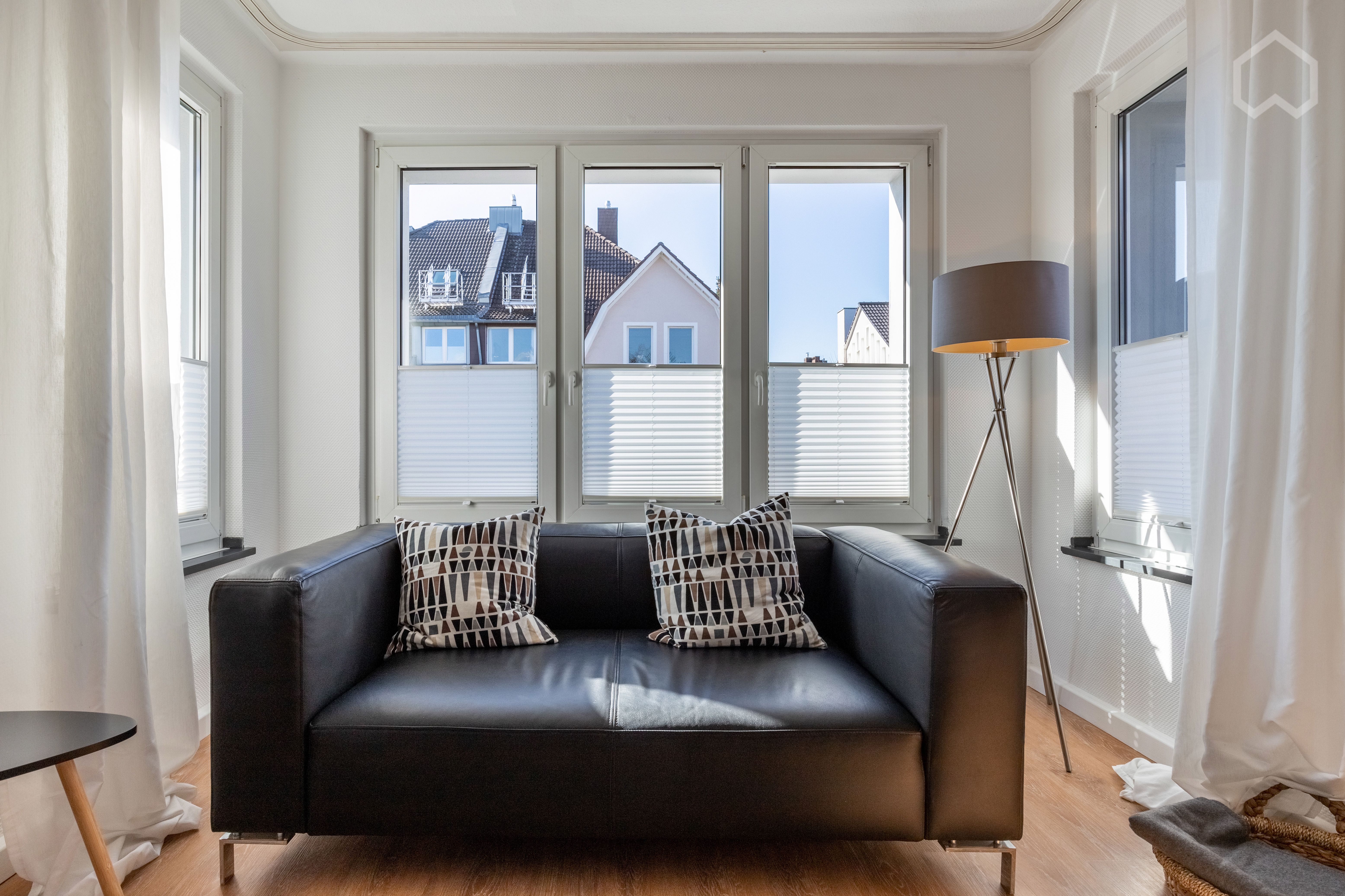 Fashionable And Bright Studio (Düsseldorf) - 12