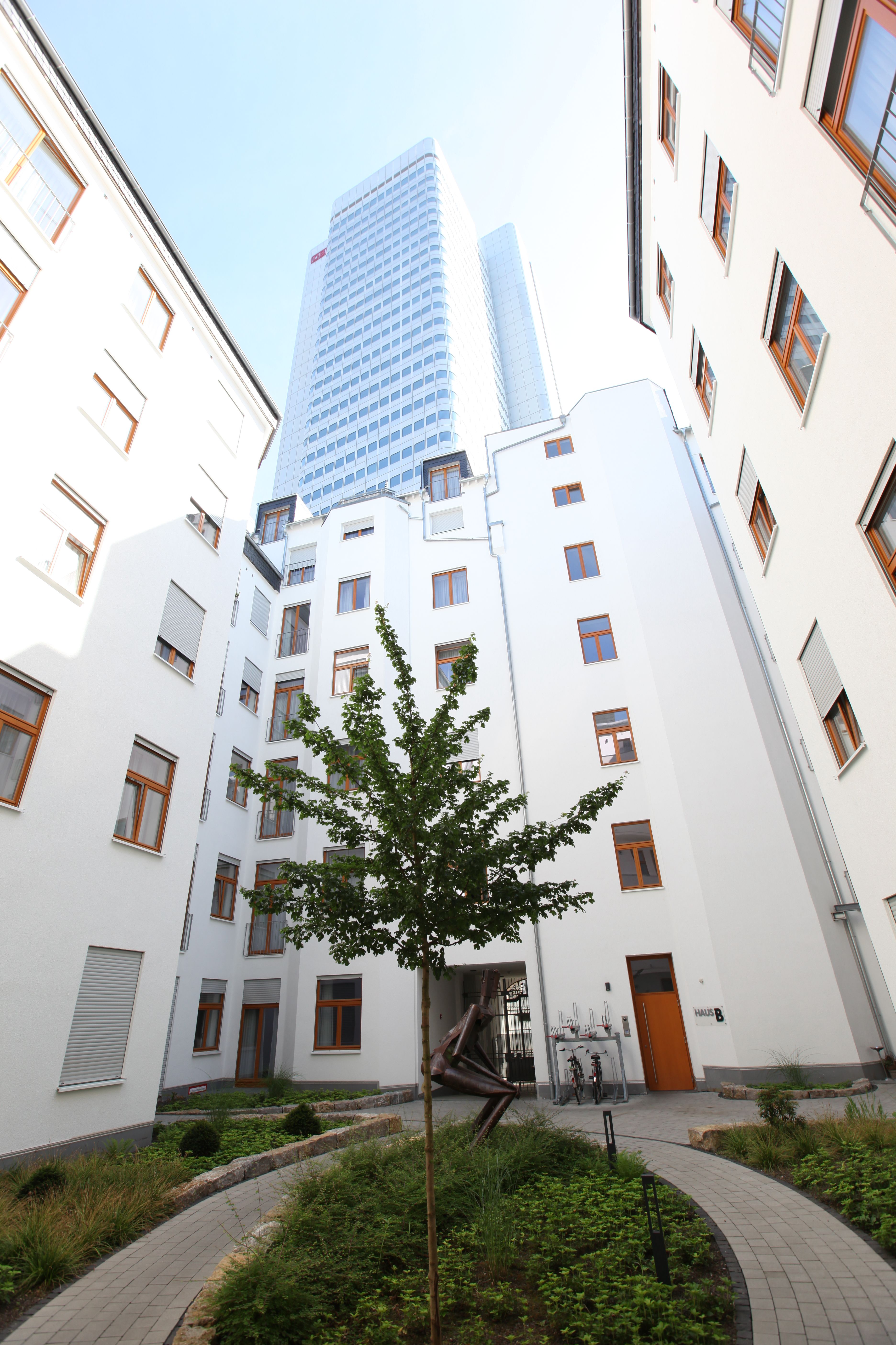 Modern Fully Furnished Apartments In Frankfurt Am Main - 3