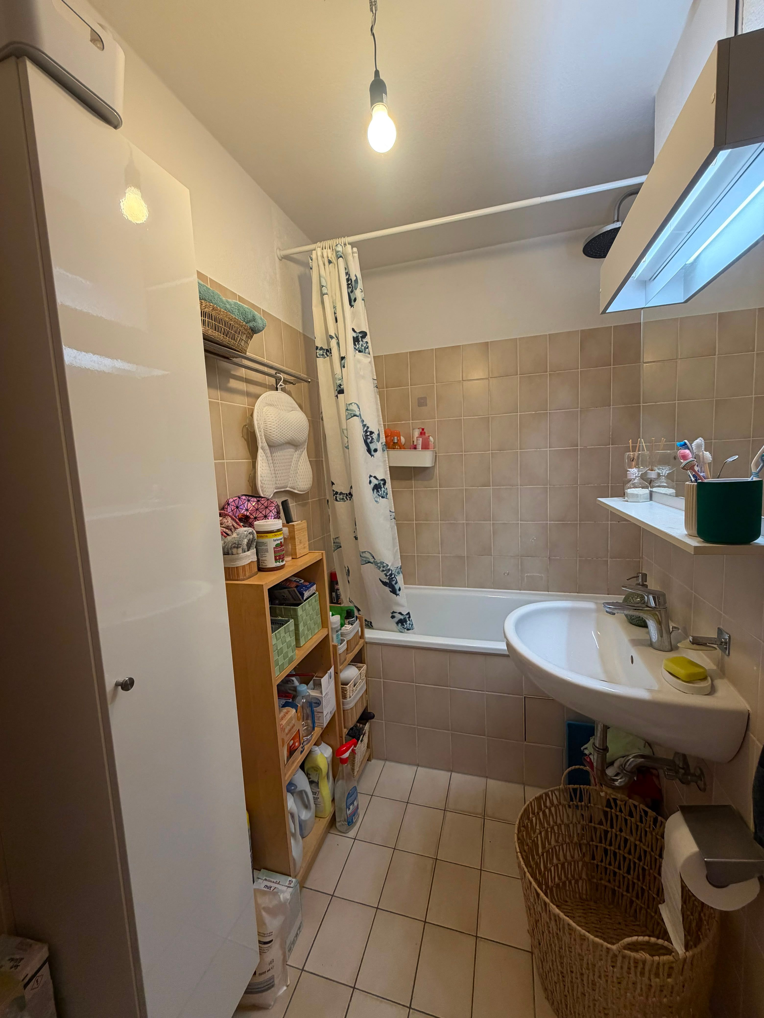Beautiful Fully Furnished 3-Room Apartment With Large Balcony – Central Location – Temporary Rental - 9