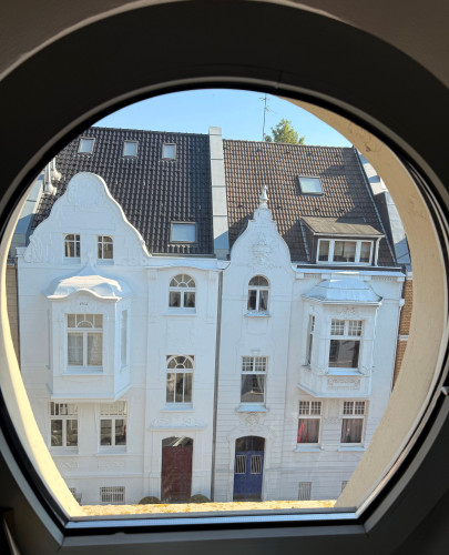 Unique 130 sqm period apartment with roof terrace in Oberkassel - Gallery - 16