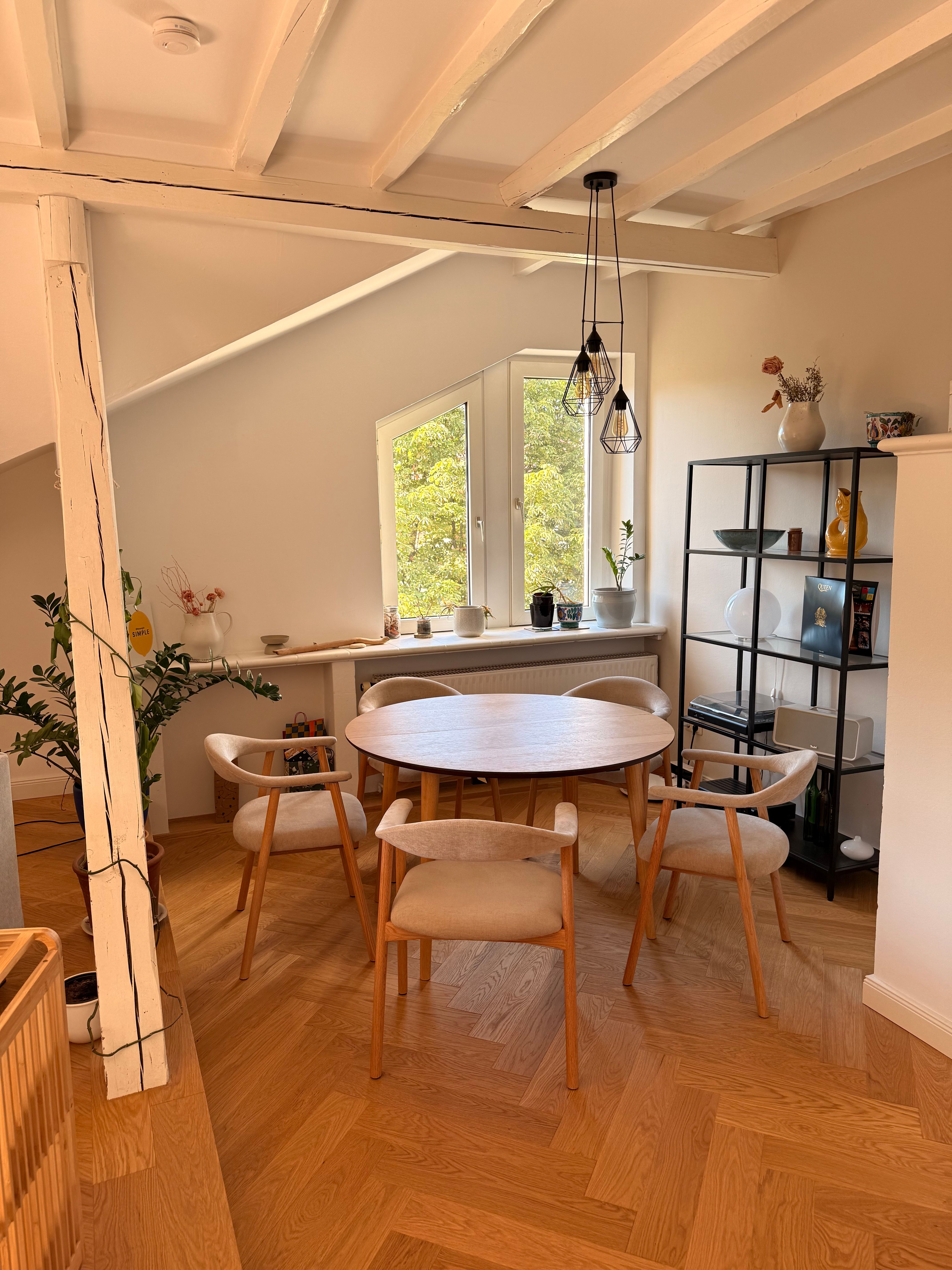 Unique 130 Sqm Period Apartment With Roof Terrace In Oberkassel - 24