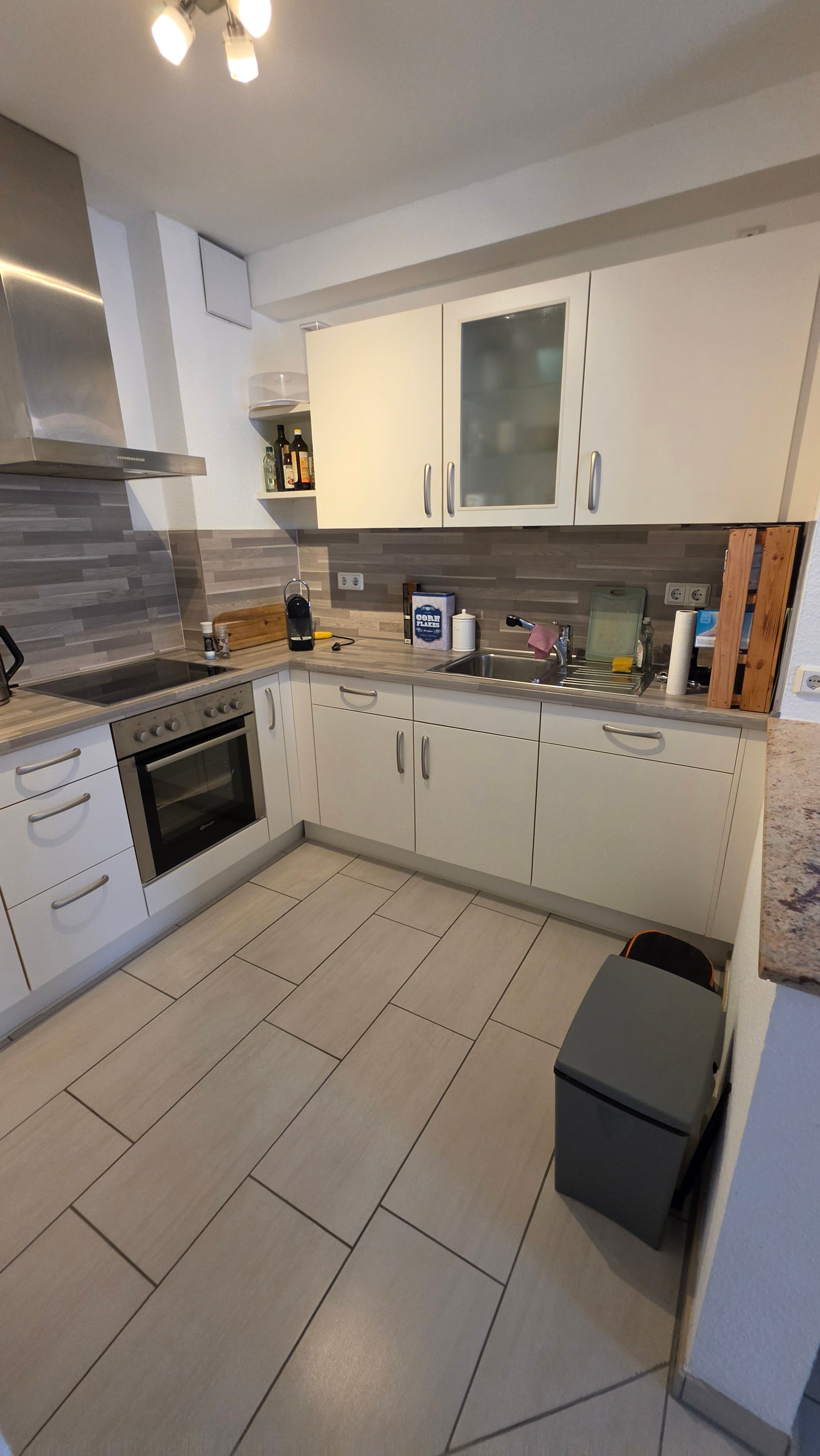 Modernisierte & Voll Möblierte 2-Zimmer-Wohnung Mit Balkon & Tiefgarage – Innenstadt Siegburg - 6